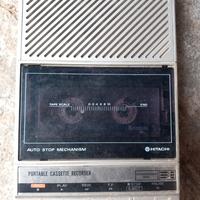 Registratore a cassette Hitachi TRQ-240R