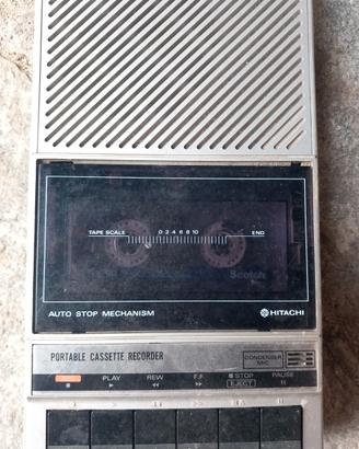 Registratore a cassette Hitachi TRQ-240R
