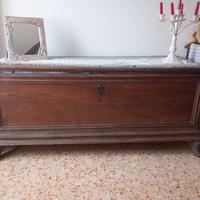 Cassapanca antica noce