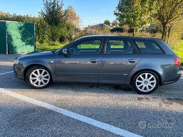 Audi A4 2.0 TDI F.AP. Avant multitr. Top plus