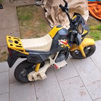 moto elettrica peg perego dakota 