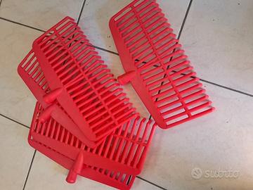 Rastrello per raccolta foglie