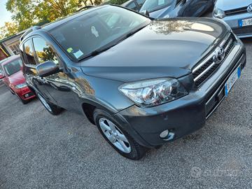 Toyota RAV 4 RAV4 2.2 D-4D 177 CV Luxury