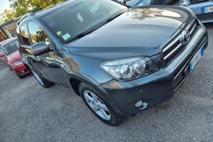 Toyota RAV 4 RAV4 2.2 D-4D 177 CV Luxury