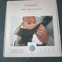 Marsupio BabyBjorn modello One Air azzurro