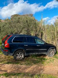 Volvo xc90 anno 2004 per pezzi di ricambio