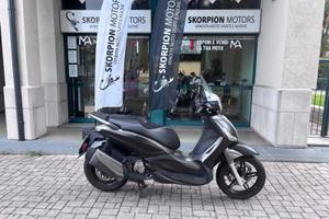 Piaggio Beverly 350 Sport Turing Abs