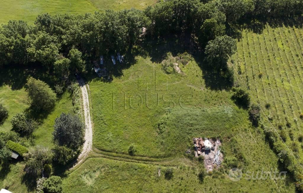 Terreno di 7000 m² a Città di Castello - Vista 3