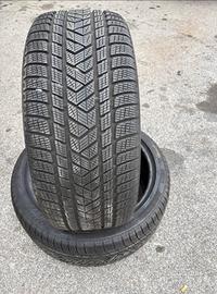 265/40-21 Pneumatici Pirelli Pzero winter