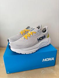 Hoka Arahi 8
