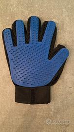 Guanto spazzola per toelettatura animali