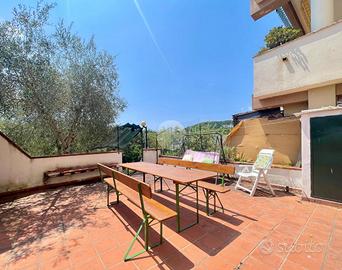 3 LOCALI A SANTA MARINA