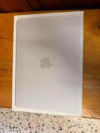 Mac book neo argento 8gb 256gb