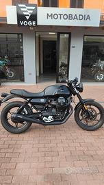 Moto Guzzi V7 IV Stone