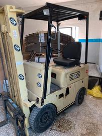 Carrello elevatore Om diesel