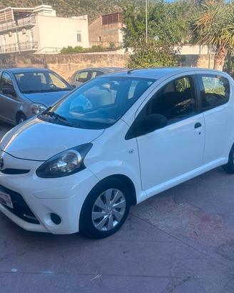 TOYOTA AYGO 1.0 68CV 2012 EURO 5 FULL BENZINA