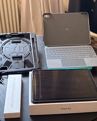 Ipad Air 5a gen/Apple Pencil/Logitech Combo/Rugged