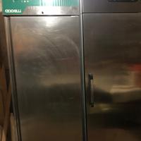 Attrezzatura cucina professionale acces. e arredo