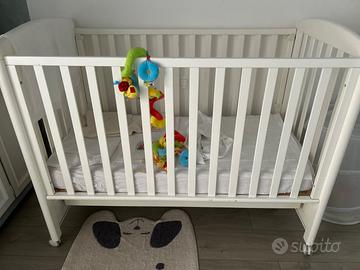 Lettino neonato con materasso