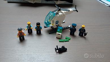 Elicottero lego con minifigure