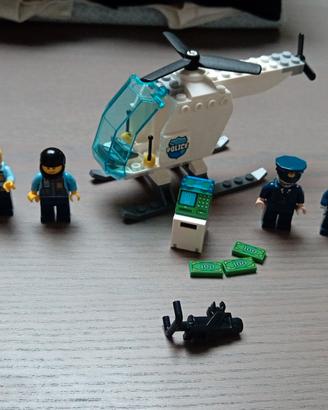 Elicottero lego con minifigure