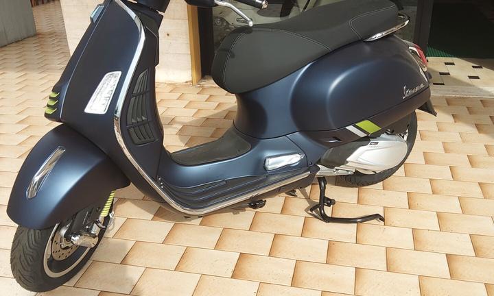 Piaggio Vespa 310 GTS hpe Sport