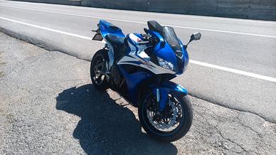 cbr rr 600