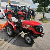 Trattore VST 918 con fresa FMA 105