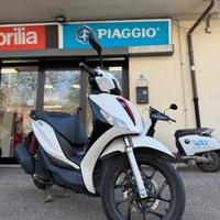 Piaggio Medley 125 Sport
