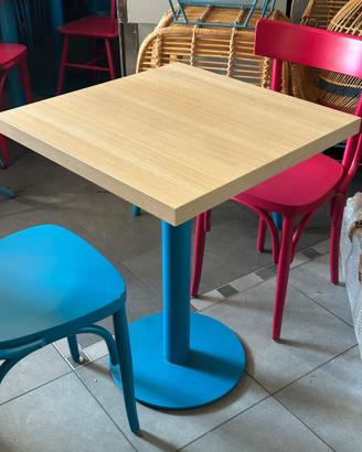 Tavolini bar con piantana