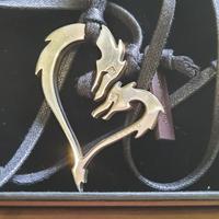 Cordino nero con ciondolo Rebecca 