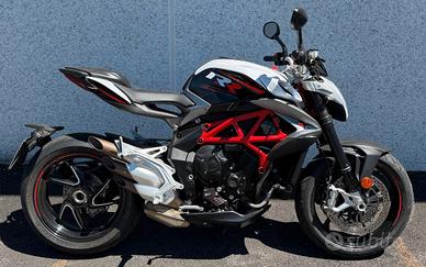MV Agusta brutale 800RR  (solo 10 Mila km)