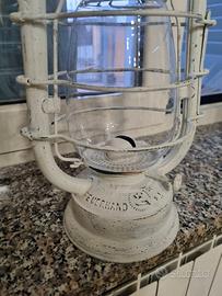 Lanterna shabby americana