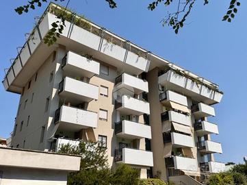 2 LOCALI A ROMA
