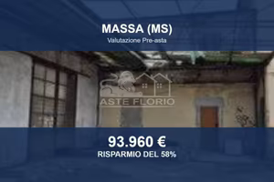 Immobile in asta di 485 m² a Massa