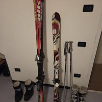 sci, racchette, scarponi e moon-boot