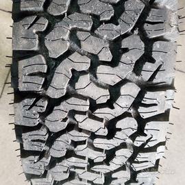 pneumatici 235/60/r16
