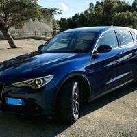 Alfa Romeo Stelvio 2018 2.2 t Executive Q4
