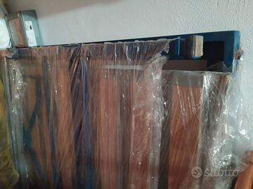 Letto singolo in fetto battuto blu