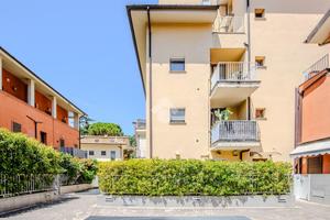 MONOLOCALE A FIRENZE