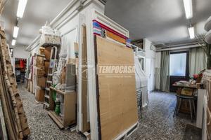 Laboratorio a Milano Via tolmezzo 5 locali