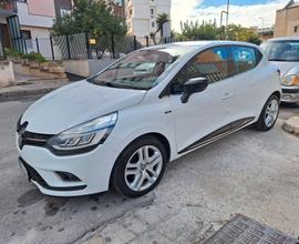 Renault Clio dCi 8V 75 CV 5 porte Moschino Zen