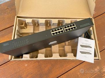 Switch DIGITUS 16 porte Fast Ethernet PoE Web Smar