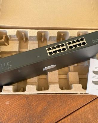 Switch DIGITUS 16 porte Fast Ethernet PoE Web Smar
