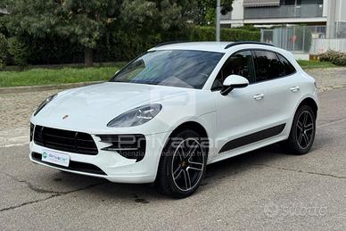 PORSCHE Macan 3.0 S