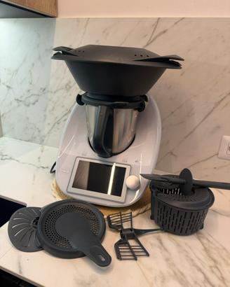 BIMBY TM6 con accessori + tagliaverdure