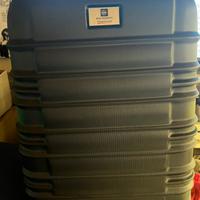 Valigia mail box nuova mai utilizzata