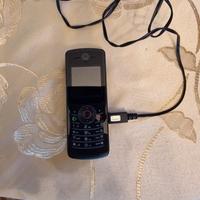 telefono Motorola W175 