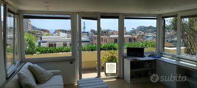 Attico con terrazzo Casa vacanze a Rapallo