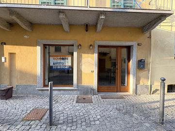 NEGOZIO A RIVAROLO CANAVESE